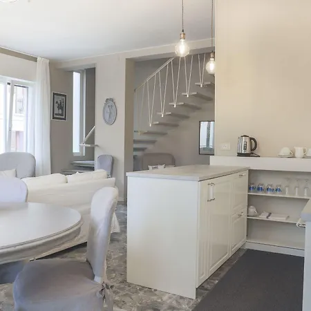 Casa Dello Speziale 3*